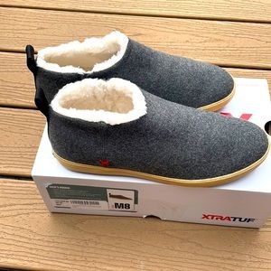 Xtratuf Gray Men's Slip On Homer Sneaker Size 8M